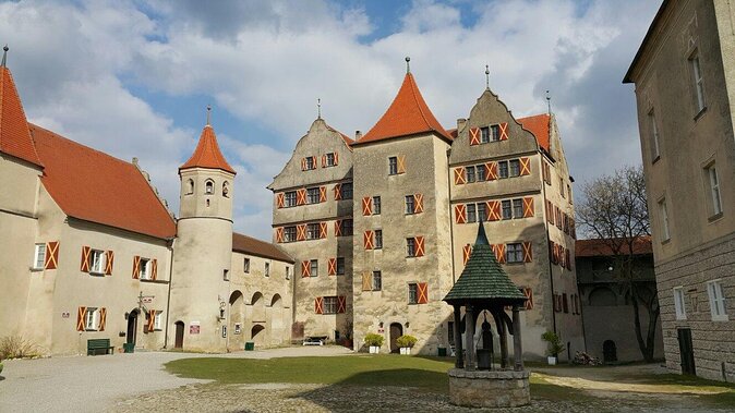 Romantic Road Highlights Private Day Trip from Munich - Dinkelsbühl at the Haus der Geschichte: Medieval Town, War-Scar Proof
