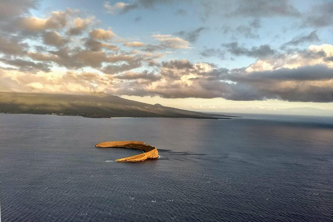 Romantic Sunset Champagne -Private- Maui Air Tour: Intimate & Spectacular! - Why Maui Plane Rides is built for romance and real views