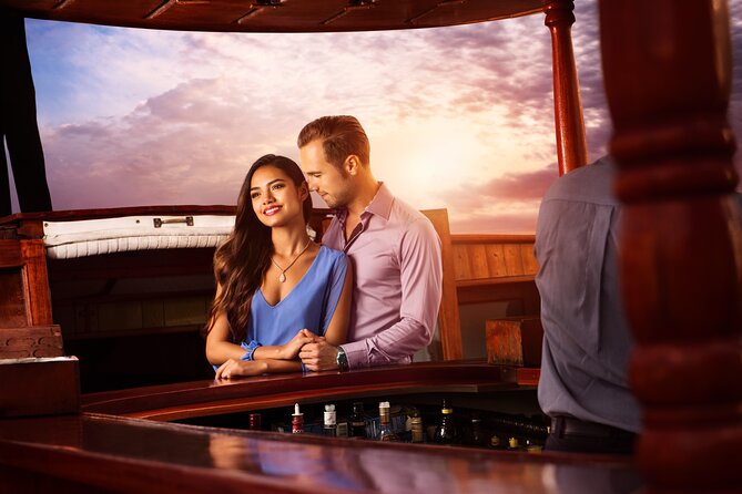 Romantic Sunset Dinner Cruise in Cancun with Open Bar - The 3-Course Dinner: Lobster, Steak, or Surf and Turf