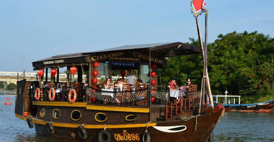 Romantic Sunset Dinner Cruise in Hoi An - Why this Hoi An sunset dinner cruise feels different from the usual lantern night