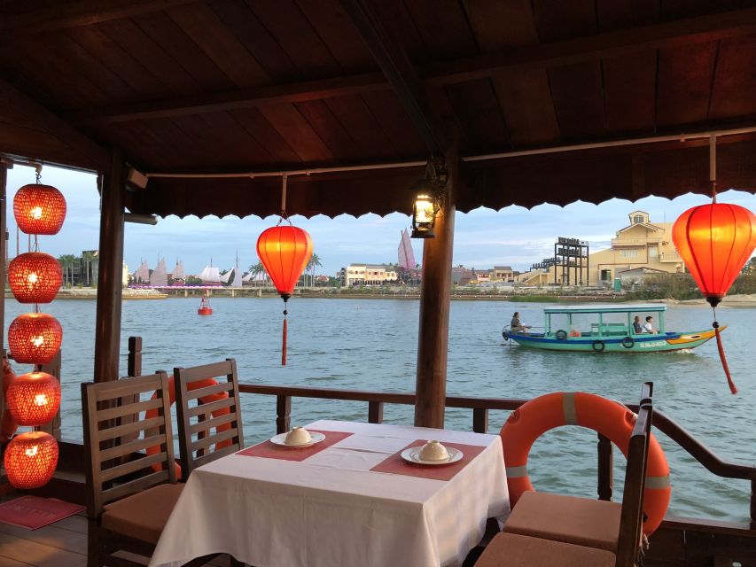 Romantic Sunset Dinner Cruise in Hoi An - The cruise route you’ll actually appreciate: Thu Bon + Hoai at sunset
