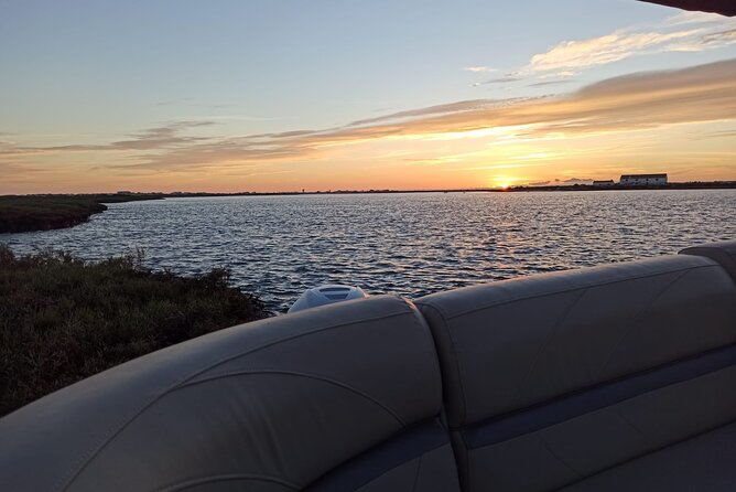 Romantic Sunset Tour in the Ria Formosa: From Faro - Stop 1 in the Ria Formosa Natural Park: what the guide helps you notice