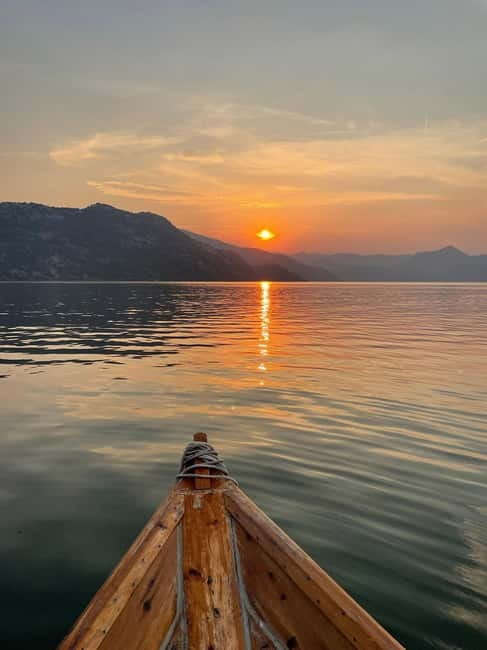 Romantic Sunset tour on Skadar lake with drinks and snacks - Lesendro Fortress at golden hour (built in 1843)