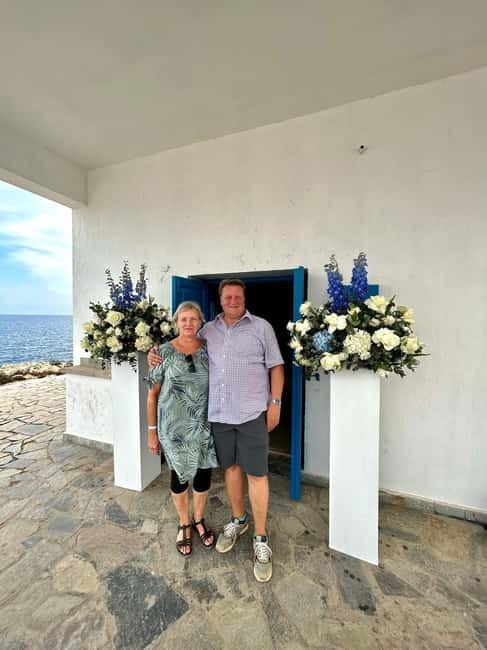Romantic tour for lovers, couples or friends - Pickup from Larnaca or Agia Napa and how transfers help