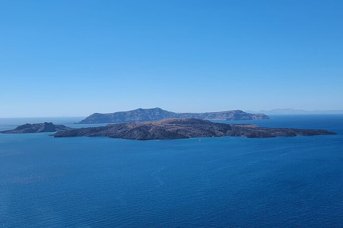 Romantic Tour through Santorini - Oia for Romance: Two Hours to Get Your Bearings and Your Photos