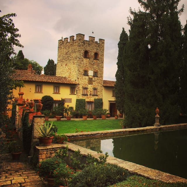 ROMANTIC WINE TOUR FOR 2 - Wine Tour in Chianti (Tuscany) - A Private Chianti Day That Doesn’t Rush the Romance