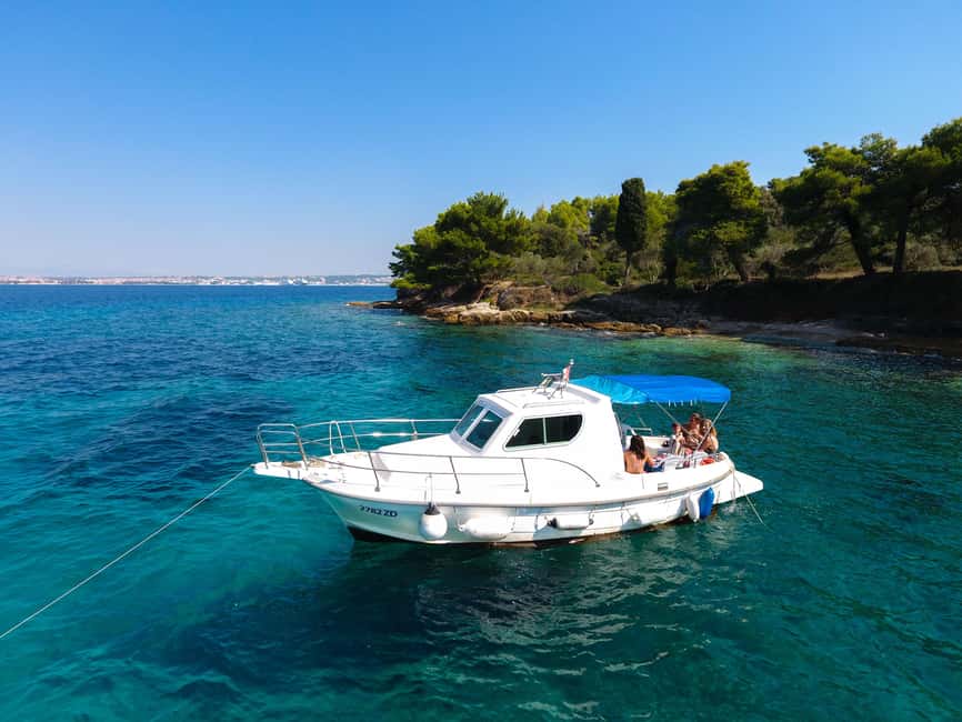 Romantic Zadar Sunset and Night Coctails Cruise - Sunset sail toward the Sea Organ: where the colors matter