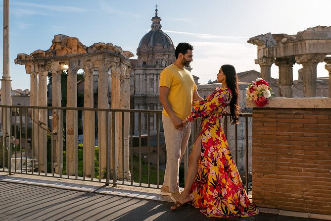 Rome: 1-Hour Private Photo Shoot for Family, Couples or Solo - Real-life factors: crowds, rain, and timing
