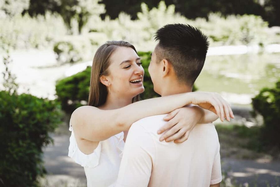 Rome: Romantic Couple Photoshoot at Villa Borghese - Should you book this Villa Borghese couple photoshoot?
