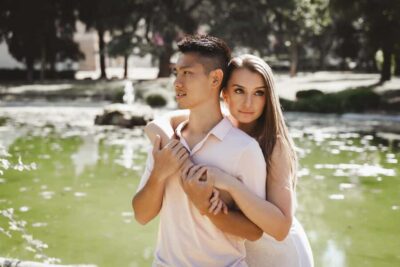 Rome: Romantic Couple Photoshoot at Villa Borghese - How the photographer guides your poses across Rome’s best backdrops