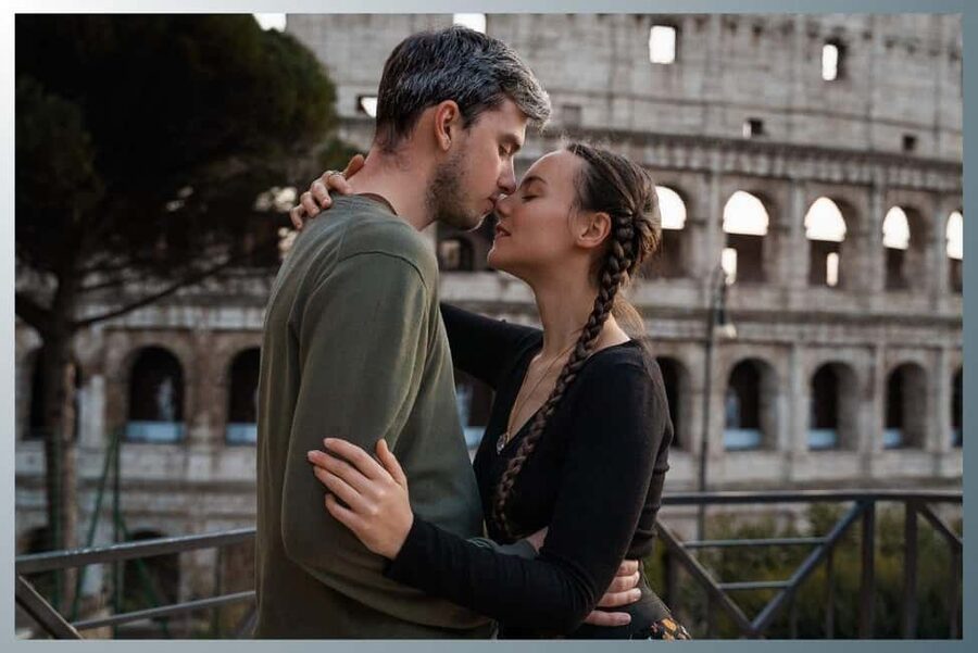 Rome: Romantic Couple Photoshoot Experience at the Colosseum - What you get afterward: edited photos fast, ready to share