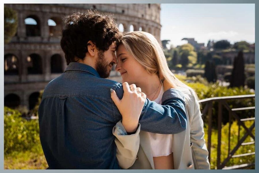 Rome: Romantic Couple Photoshoot Experience at the Colosseum - Who this photoshoot suits best