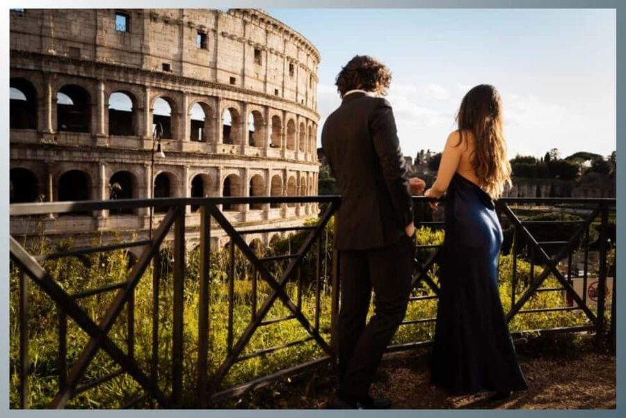 Rome: Romantic Couple Photoshoot Experience at the Colosseum - Should you book the Colosseum couple photoshoot?