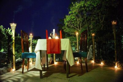 Rooftop Romantic Dinner - 4 Courses Set Meal & Wine - The atmosphere: pool drinks, lanterns, and a table made for love