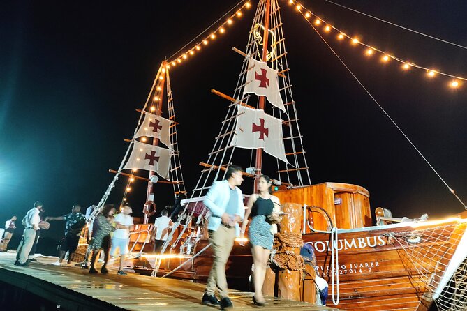 Sail Under Light of the Moon & Enjoy a Romantic Dinner in Spanish Galleon - Live Saxophone or Trova Music: The Entertainment That Actually Matters