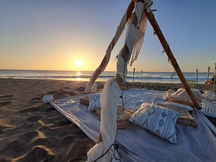 Sal: Romantic Sunset Escape with Wine and Roundtrip Transfer - Should you book this Romantic Sunset Escape?