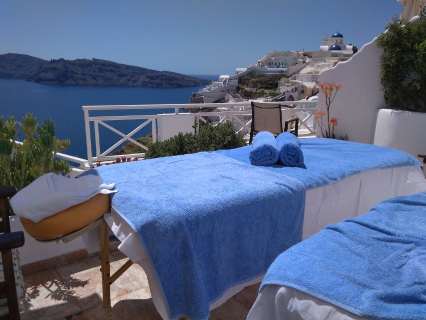 Santorini: Mobile Couples Massage at Your Private Villa - The On-Site Setup: Tables, Space, Oils, and Music
