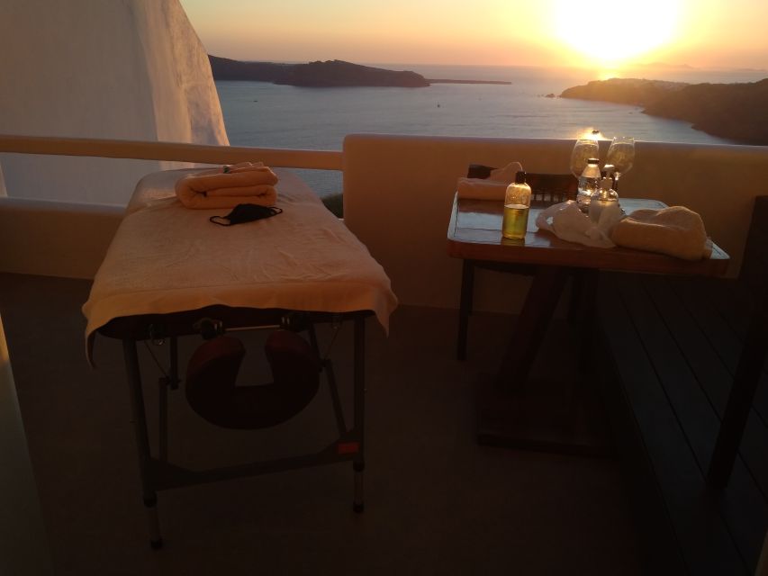 Santorini: Mobile Couples Massage at Your Private Villa - Practical Tips Before You Book
