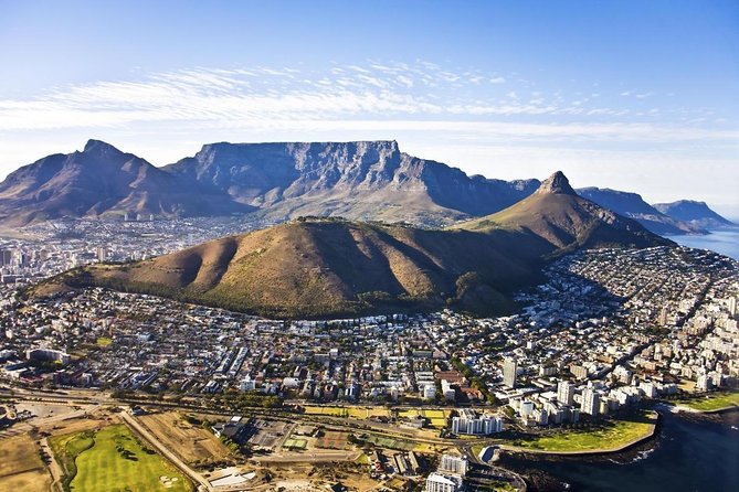 Signal Hill Romantic Sunset Tour in Cape Town - Signal Hill Stop: Where the Ocean Becomes the Main Event