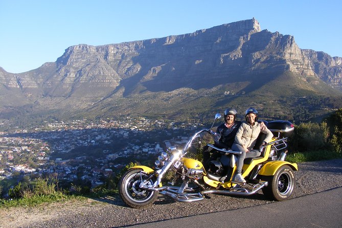 Signal Hill Romantic Sunset Tour in Cape Town - What to Plan for: Weather, Timing, and Meeting at the Waterfront