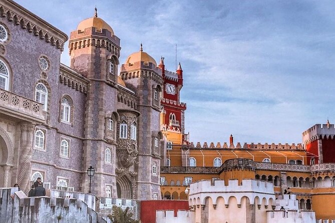 Sintra: The Romantic Village – Half-Day Private Guided Tour - Start at Café Saudade and head for the hills