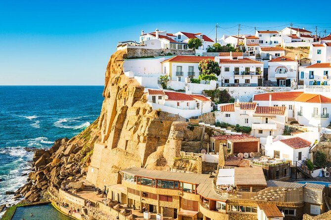 Sintra Walking Tour: Romantic Village & Palaces - Why this Sintra walk is a smart way to start
