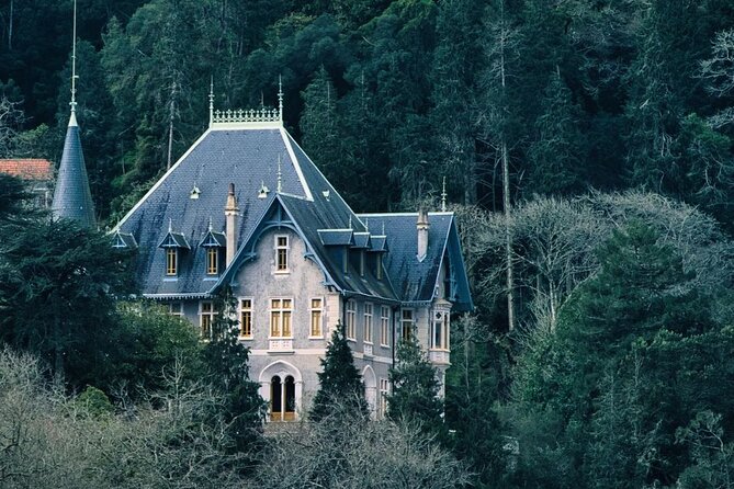 Sintra Walking Tour: Romantic Village & Palaces - The $3.62 price tag: where the real value comes from