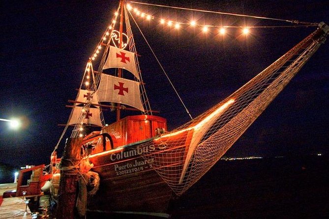 Spanish Galleon - Romantic Lobster Dinner Cruise & Live Saxophone - Meeting point, duration, and group size: what logistics feel like