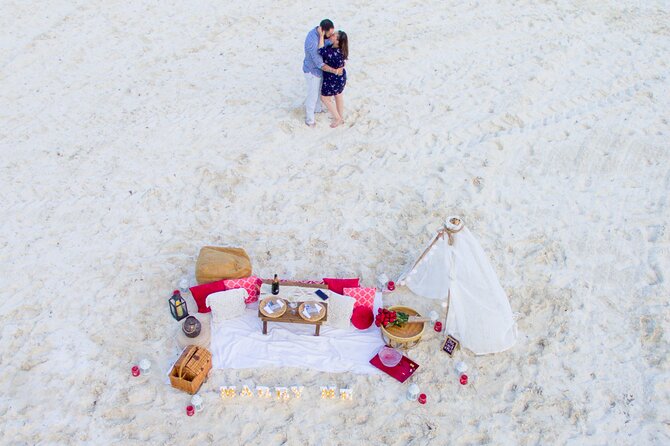 Sunset Beach Proposal - Weather reality in Cancun: what to do with the risk