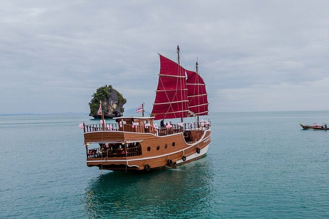 Sunset Dinner Cruise with night Swimming by Luxury Junk Boat - Chicken Island and Pirate Beach: Two Different Stops, One Easy Route