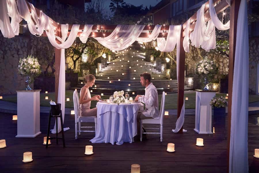 Ubud: Romantic 6-Course Candlelight Dinner in Ubud Valley - The Private Tree Deck Walk: Where the Mood Gets Set