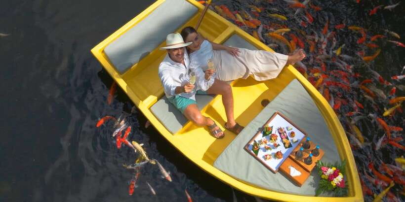 Ubud: The Original Koi Fish Yellow Boat Photo Moment - Photo and video support: Bagas and Gina show up
