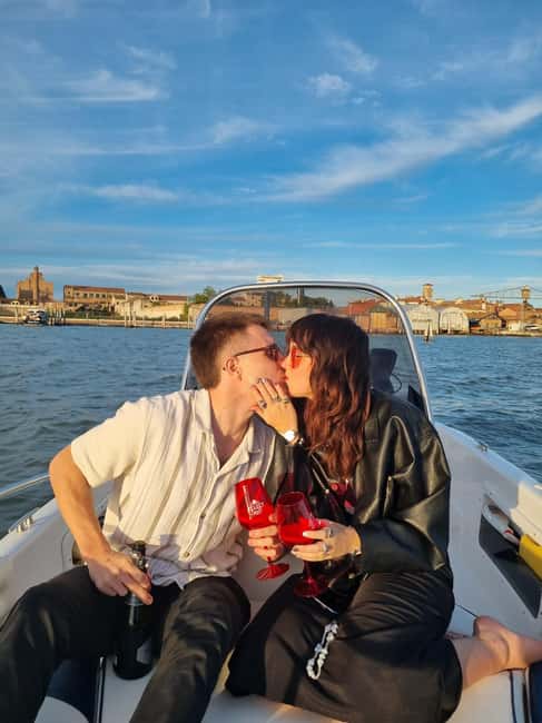 Venice: Romantic sunset cruise on the Venice lagoon - Key things to know before you go