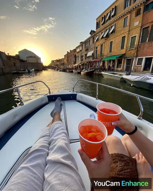 Venice: Romantic sunset cruise on the Venice lagoon - Meeting at Fondamenta Bonlini and finding the Brube boat
