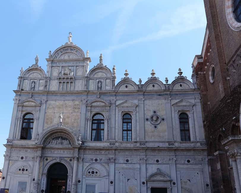 Venice: Winter Walking Tour & Romantic Gondola Ride Upgrade - Price and value: what $14 really buys you