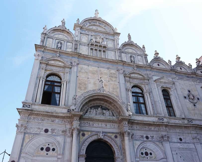 Venice: Winter Walking Tour & Romantic Gondola Ride Upgrade - Who this Venice winter tour suits best