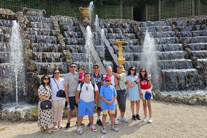 Versailles Golf Cart Guided Tour and Romantic Boat with Champagne - Start at Place dArmes: the morning rhythm that saves your energy