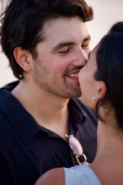 Vienna: Professional Proposal Photographer - What you get afterward: 60–100 photos, then optional retouch picks