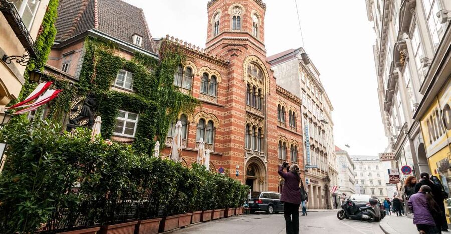 Vienna: Romantic Old Town 2-Hour Discovery Tour - Key things I’d highlight before you go