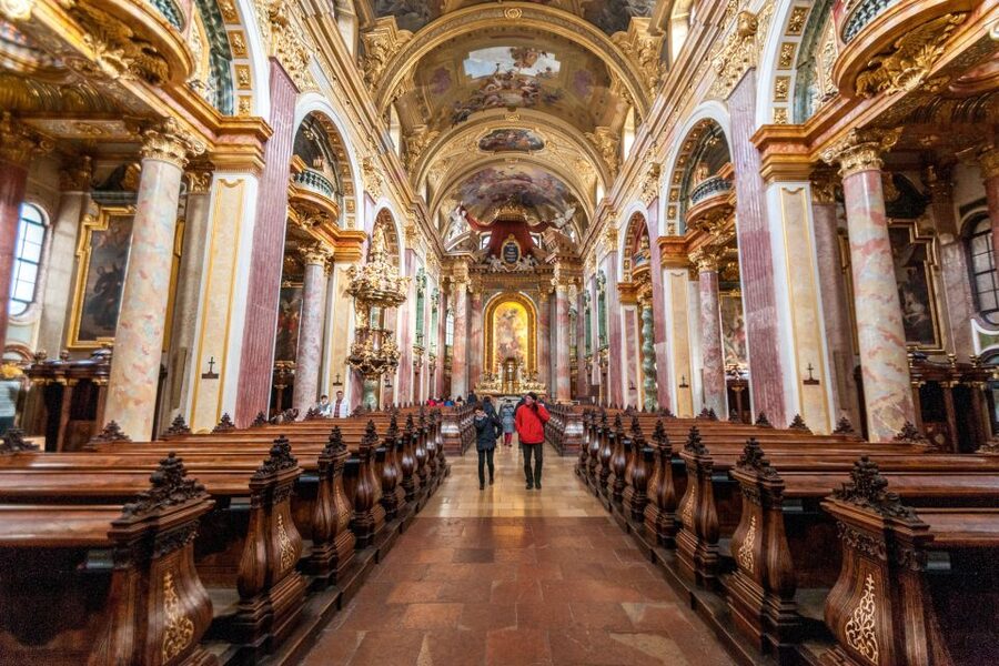 Vienna: Romantic Old Town 2-Hour Discovery Tour - Myths and legends you can actually spot on the street
