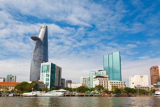 VIP Tour in Saigon: Romantic Sunset Cocktail by SpeedBoat - Key things to know before you go
