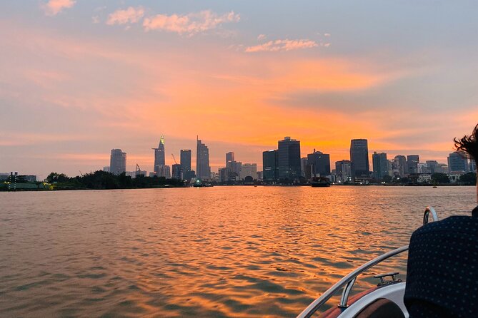 VIP Tour in Saigon: Romantic Sunset Cocktail by SpeedBoat - Cocktail or Mocktail Included: What You’re Really Getting