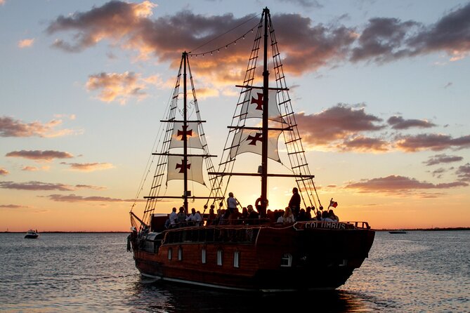 Your Romantic Dinner in Cancun, includes national open bar and live music - A Spanish galleon sunset dinner on Laguna Nichupte