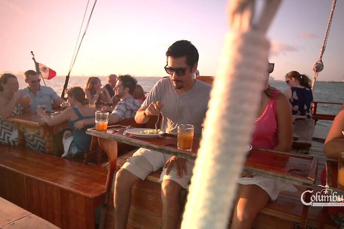 Your Romantic Dinner in Cancun, includes national open bar and live music - Who this cruise is best for (and who might want a different night)