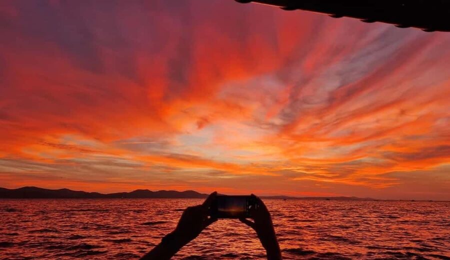 Zadar: Romantic Luxury Sunset Boat Tour with Aperol Spritz - Foša harbor and Sea Organs: what makes this Zadar cruise special