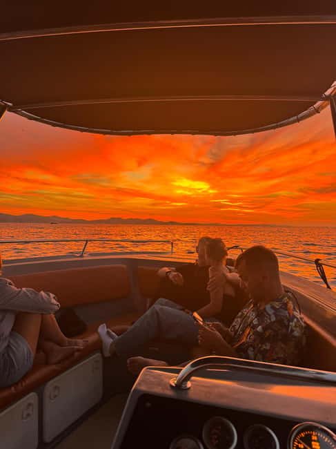 Zadar: Romantic Luxury Sunset Boat Tour with Aperol Spritz - The sunset timing: why the canal stop matters